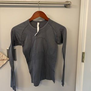 Lululemon swiftly tech longsleeve